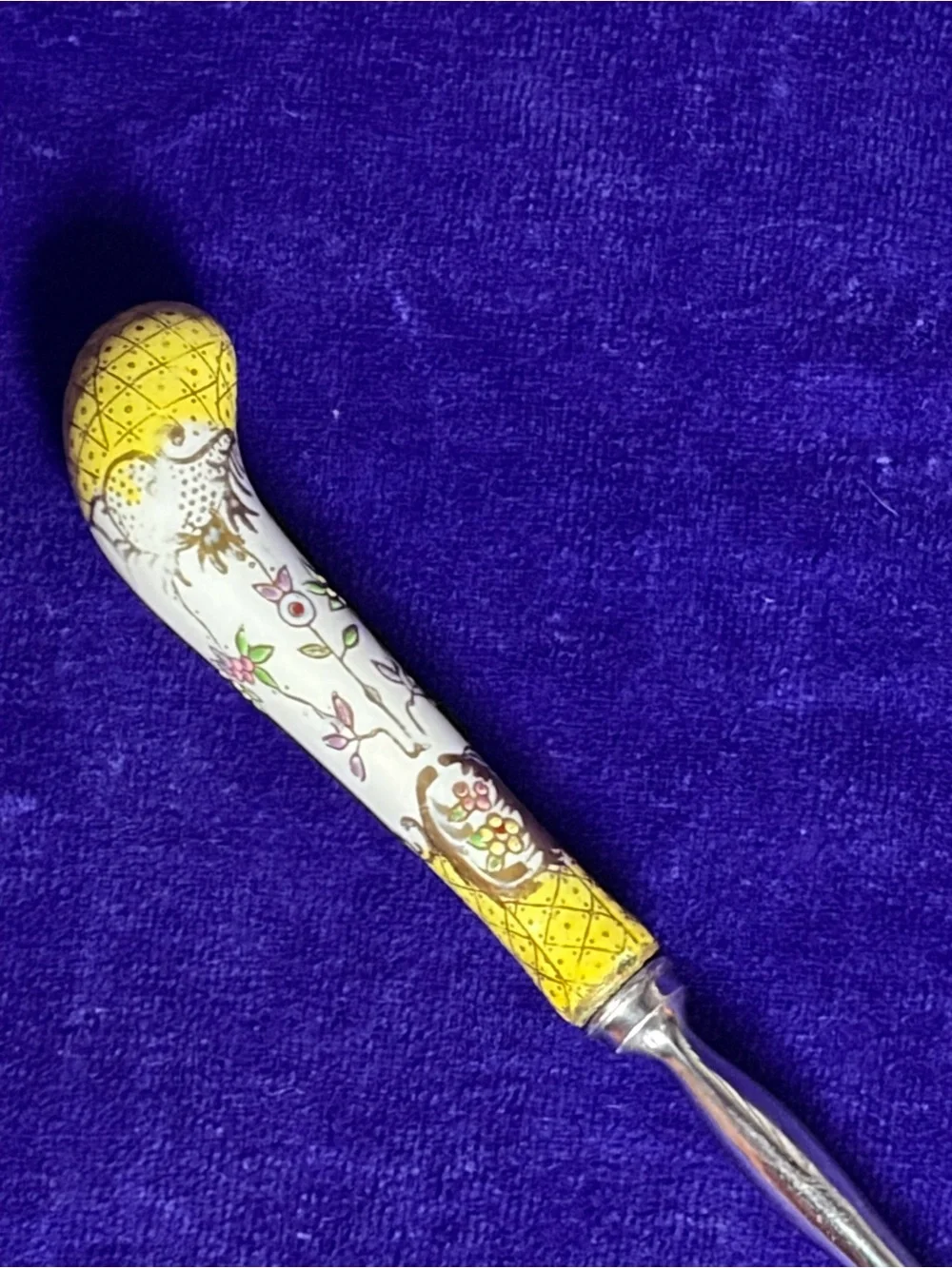 Vintage A.E. Lewis Floraine Shrimp Seafood Fork 8.5
